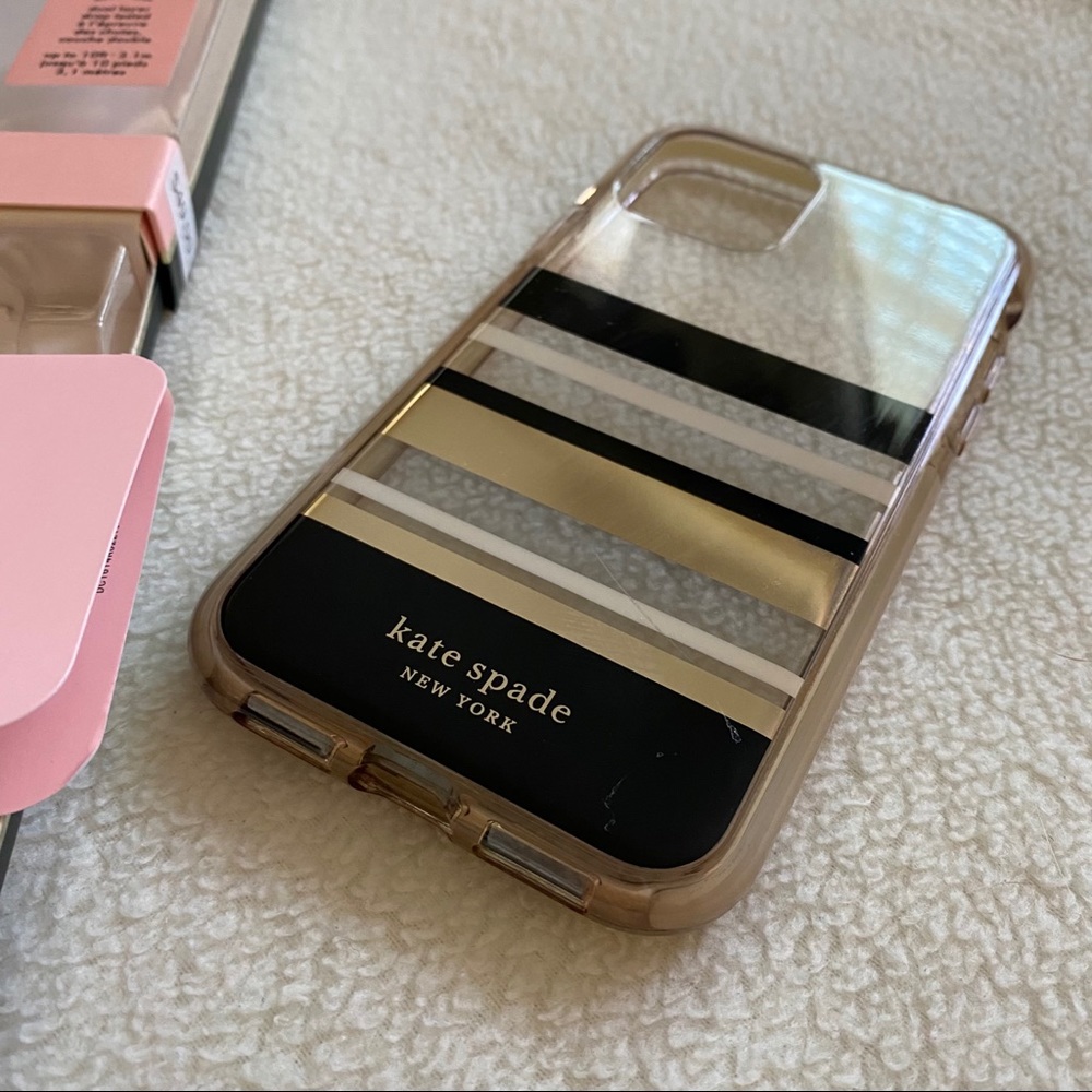 Kate Spade iPhone 11 Pro Case - Picture 3 of 6